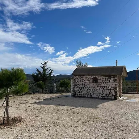 펜션 Agios Ioannis Stone Cottage With Private Pool & Hydro-Massage *