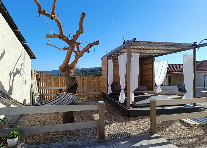 Agios Ioannis Stone With Private Pool & Hydro-massage Ferienhaus *