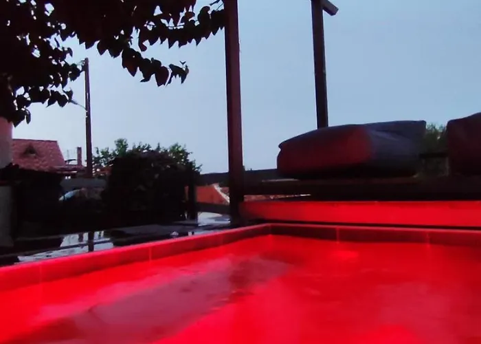 Agios Ioannis Stone With Private Pool & Hydro-massage Agios Ioannis (Corinthia)