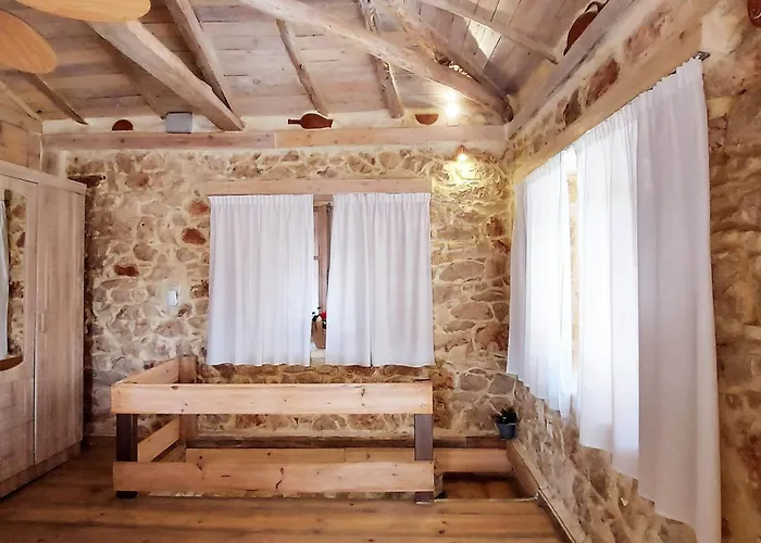 Agios Ioannis Stone With Private Pool & Hydro-massage Ferienhaus *