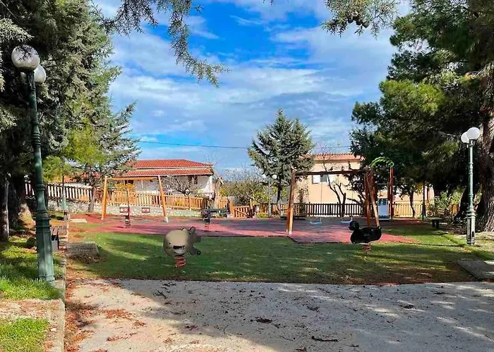 Agios Ioannis Stone With Private Pool & Hydro-massage Ferienhaus Agios Ioannis (Corinthia)